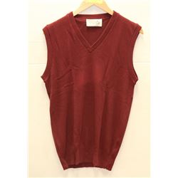 NEW NIAGARA KNIT SIZE SMALL V-NECK SWEATER ( NO