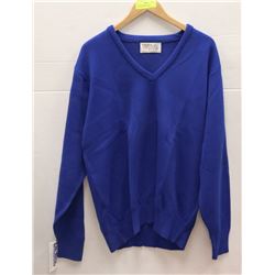 NEW NIAGARA KNIT SIZE XL  V-NECK SWEATER ( LONG