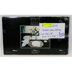 MIRROR TABLE SETTING