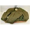 Image 1 : LOT OF 4 PC MILITARY JACKET LINER