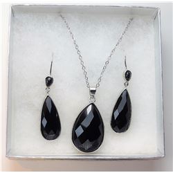 10)  BLACK STONE PEAR SHAPED BRIOLETTE