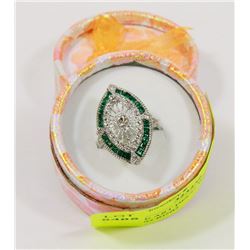 VINTAGE ART DECO WHITE WEDDING RING