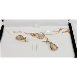 CAT EYE STONE PENDANT NECKLACE WITH MATCHING