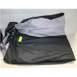 LARGE APOTHIC WINES FABRIC TABLE CLOTH