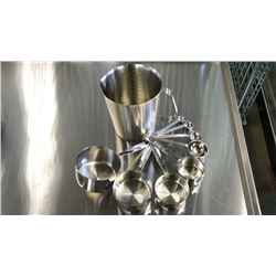 STAINLESS MEASURE SET - LOT OF 9 PIECES