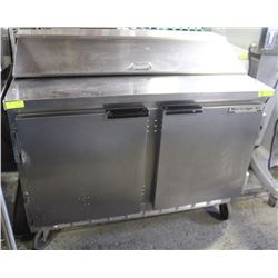 BEVERAGE-AIR 2-DOOR COMMERCIAL PREP STATION
