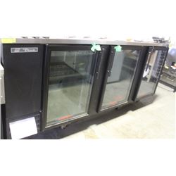 TRUE 3-DOOR UNDERCOUNTER COMMERCIAL COOLER W/
