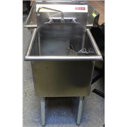 MKE COMMERCIAL S/S SINK W/ TAPS
