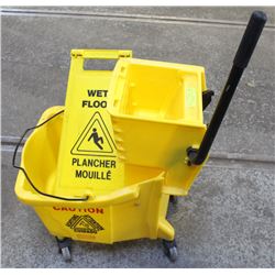 COMMERCIAL MOP BUCKET WITH 1 WET FLOOR SIGN