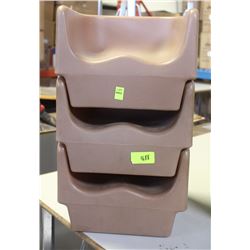 GROUP OF 3 PLASTIC BOOSTER SEATS