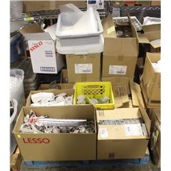 PALLET OF ASSORTED GLASSWARE- VARIOUS SIZES