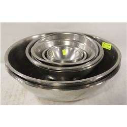 LOT OF 17 VARIOUS SIZED S/S MIXING BOWLS