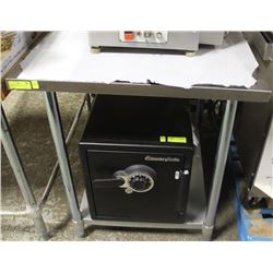 STAINLESS WORK TABLE 30"X36" NEW