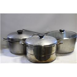 3 ASSORTED STOCK POTS W/ LIDS