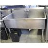 Image 1 : 2-WELL(WIDE) COMMERCIAL S/S SINK W/ TAP