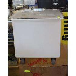 NEW 32-GALLON WHITE INGREDIENT BIN W/ WHEELS & LID
