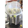 Image 1 : BUNN DOUBLE HEAD COMMERCIAL JUICE MACHINE