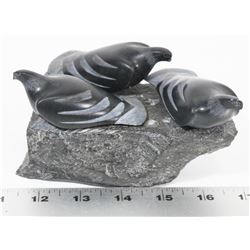 HANDCARVED INUIT SOAPSTONE FIGURINE  3 VULTURES