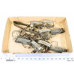 LOT OF 5 ANIMAL TRAPS.