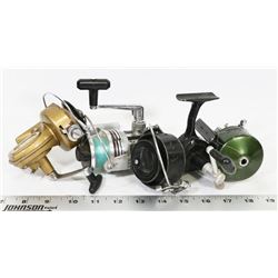 BOX W/ 4 VINTAGE FISHING REELS VIKING HERITAGE