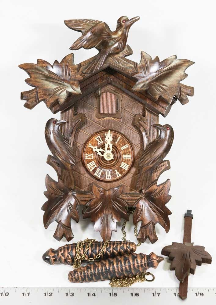 VINTAGE GERMAN CUCKOO CLOCK
