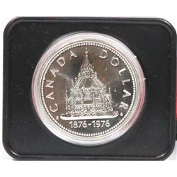 1876-1976 CANADIAN SILVER DOLLAR IN CASE.