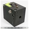 Image 1 : ANTIQUE BUSTER BROWN NO. 8 BOX CAMERA.