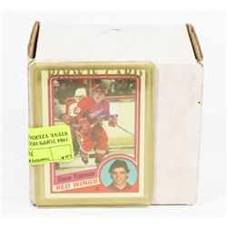 1984 TOPPS HOCKEY SET WITH STEVE YZERMAN ROOKIE