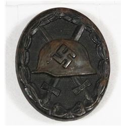 WWII GERMAN WOUNDED IN COMBAT TWICE BADGE.