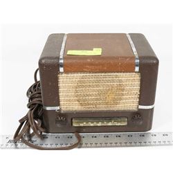 ANTIQUE RADIO, SPARTON 5048, WORKING