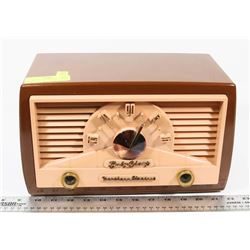NORTHERN ELECTRIC BABY CHAMP RADIO