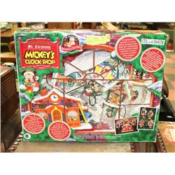 VINTAGE MICKEY MOUSE CLOCK SHOP SET.