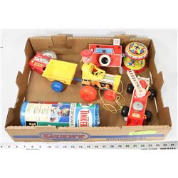 LOT OF VINTAGE TOYS FISHER PRICE AND MORE