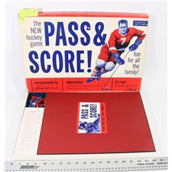 VINTAGE "THE NEW PASS AND SCORE" HOCKEY GAME,