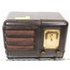 Image 1 : 1939 PHILCO RADIO MODEL 39 3B4.