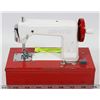 Image 1 : VINTAGE SEW-ETTE METAL TOY SEWING MACHINE