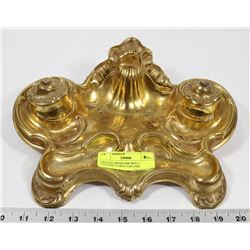 VINTAGE BRASS INK WELL / WRITING TABLE TOP UNIT