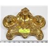 Image 1 : VINTAGE BRASS INK WELL / WRITING TABLE TOP UNIT