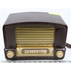 GENERAL ELECTRIC BAKELITE RADIO