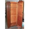 Image 3 : ANTIQUE WARDROBE