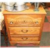 Image 1 : VINTAGE OAK 3 DRAWER DRESSER. 26"X18.5"X31.5",