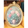 Image 1 : ESTATE VINTAGE OVAL FRAMED STILL-LIFE