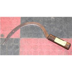 VINTAGE SICKLE
