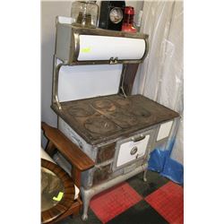 VINTAGE PRINCE WOOD STOVE WITH WATER JACKET