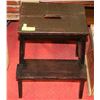 Image 1 : VINTAGE STYLE SOLID WOOD 2-STEP STOOL -