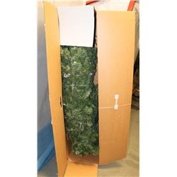 ARTIFICIAL CHRISTMAS TREE