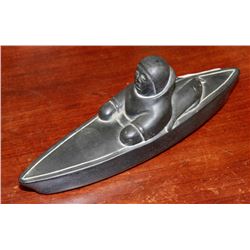 INUIT SPOASTONE CARVING  OF ESKIMO AND SEAL