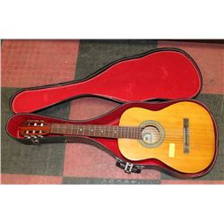 MUSIMA CLASSICAL MADE IN GERMANY GUITAR WITH HARD