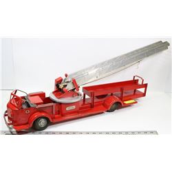 1950S PRESSED STEEL FIRE ENGINE MADE BY MODEL TOYS