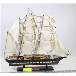 VINTAGE WOOD 3 MAST SAILING SHIP "BELEM"